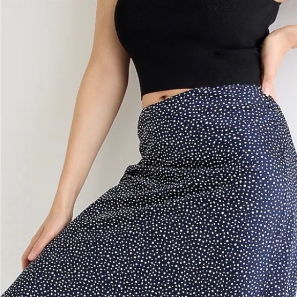 NWT JCrew Gwyneth Slip skirt - Picture 2 of 3
